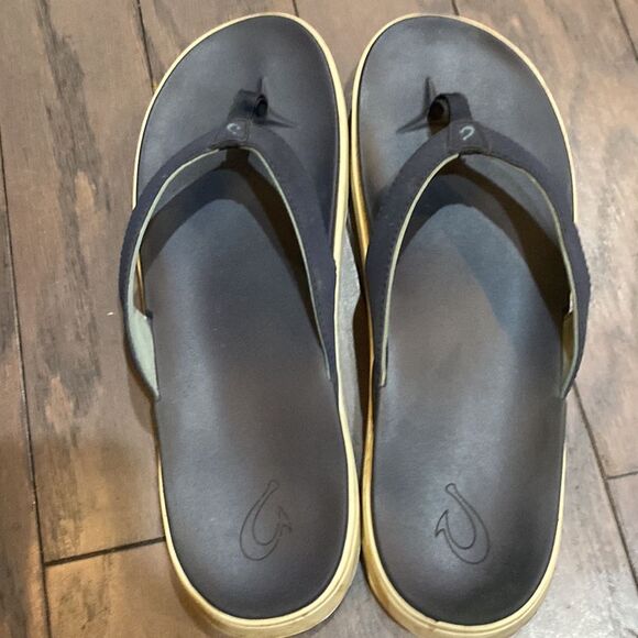 Olukai Nu‘a Pi‘o Navy Blue Arch Support Beach Sandals Shoes Comfort womens 9 - Picture 2 of 3